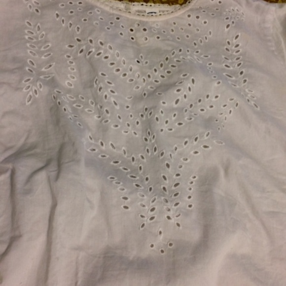 White Eyelet long crop top - Picture 3 of 3